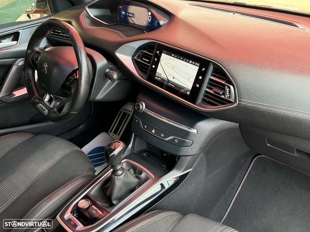 Peugeot 308 PureTech 130 GPF Stop & Start GT Pack - 24
