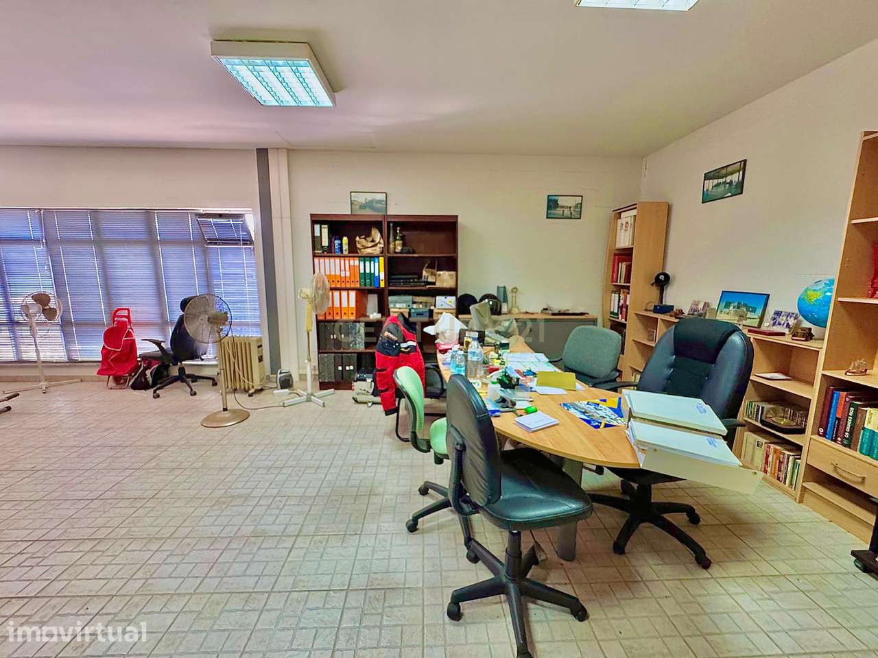 Armazém à Venda – 1.850 m² | Olhão - Grande imagem: 2/15