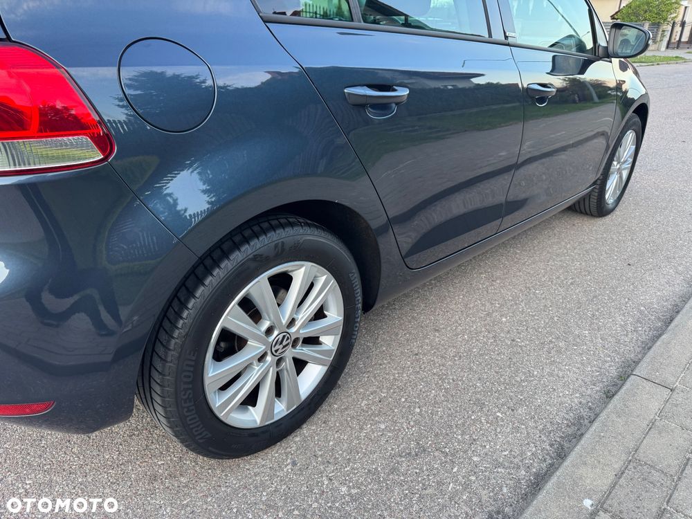 Volkswagen Golf 1.2 TSI Style - 19
