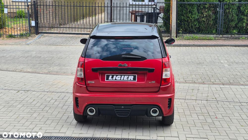Ligier JS50 - 19
