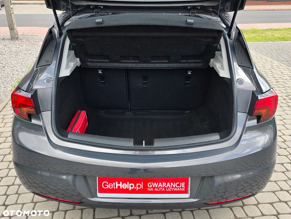 Opel Astra 1.4 Turbo Innovation - 32