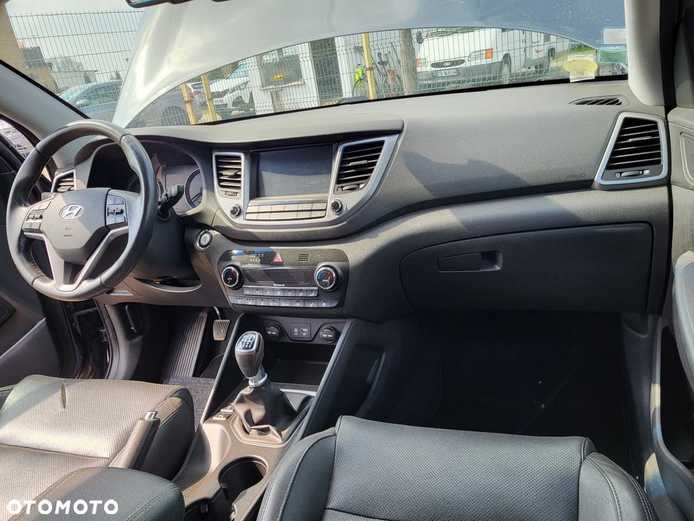 Hyundai Tucson 2.0 CRDi 4WD Passion - 31