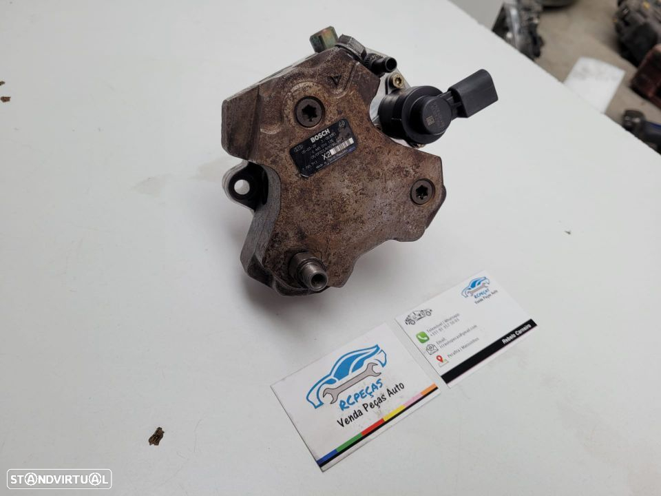 Bomba injetora / alta pressão  BMW 30d M57 Bosch 0 445 010 126 // 7 795 713 - 4