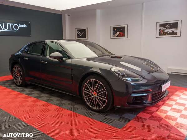 Porsche Panamera 4S Executive