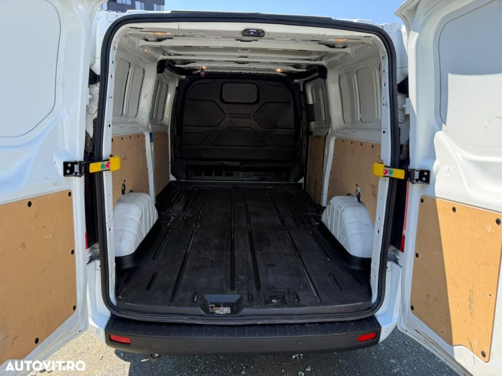 Ford Transit Custom Van 300 L2H1 Trend - 8