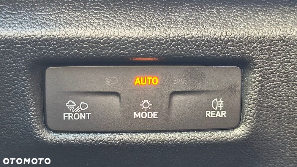 Volkswagen Tiguan - 16