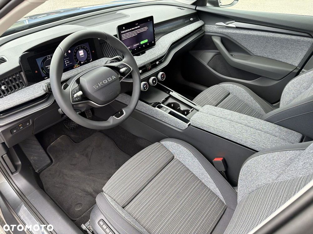 Skoda Superb 1.5 TSI Plug-in Hybrid Drive DSG - 10