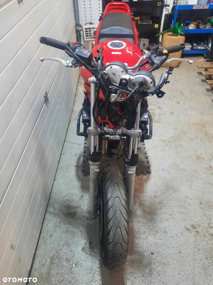 Suzuki Bandit - 4