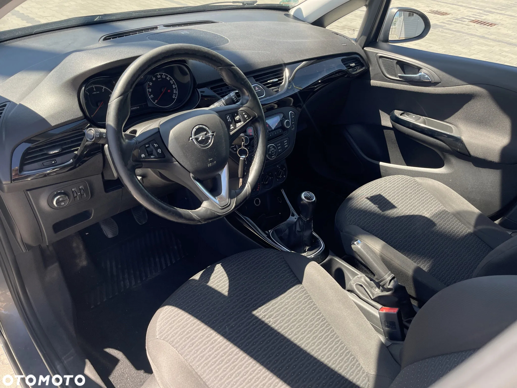 Opel Corsa 1.2 16V Enjoy - 14