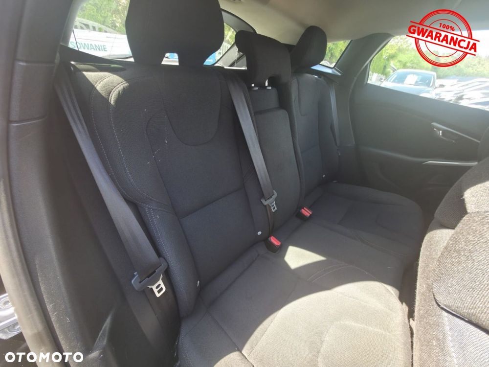 Volvo V40 D2 Drive-E R-Design Kinetic - 19