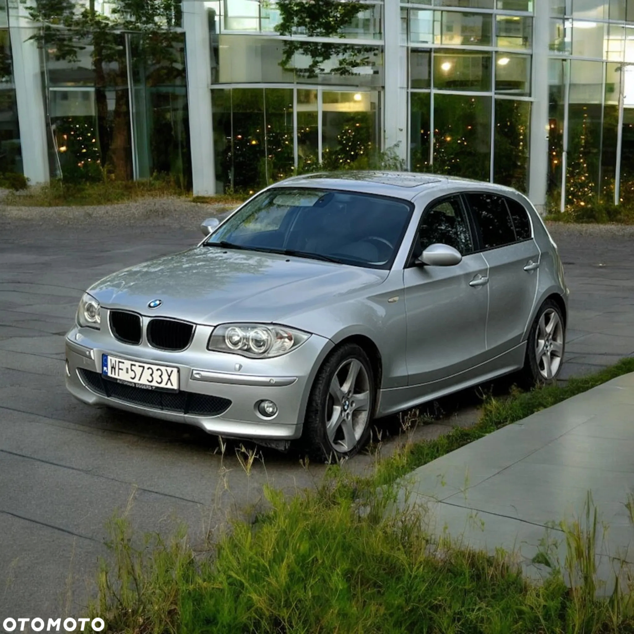 BMW Seria 1 120i - 2