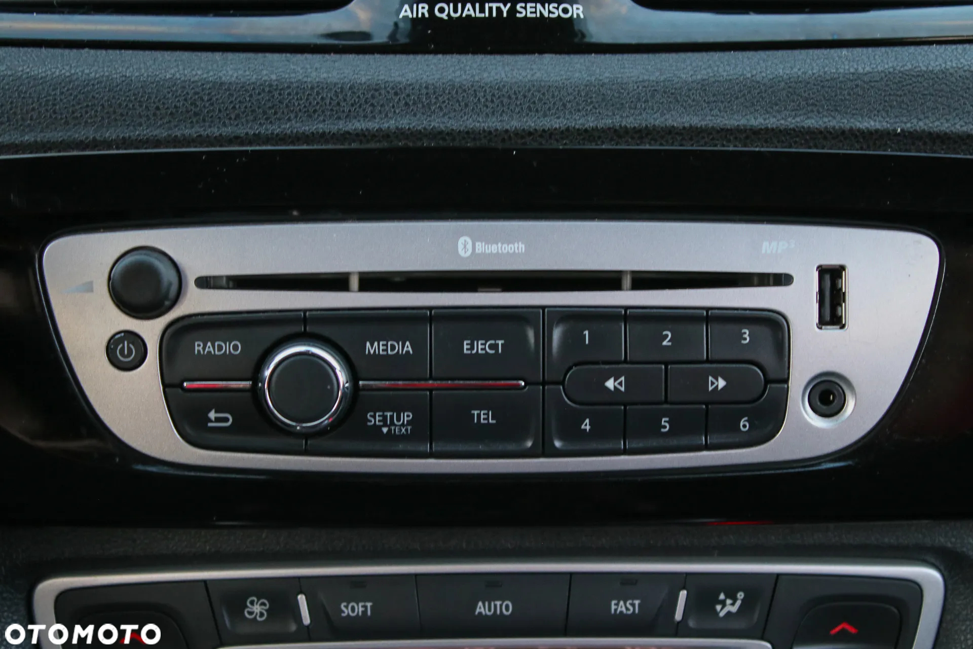 Renault Grand Scenic ENERGY TCe 115 Bose Edition - 37