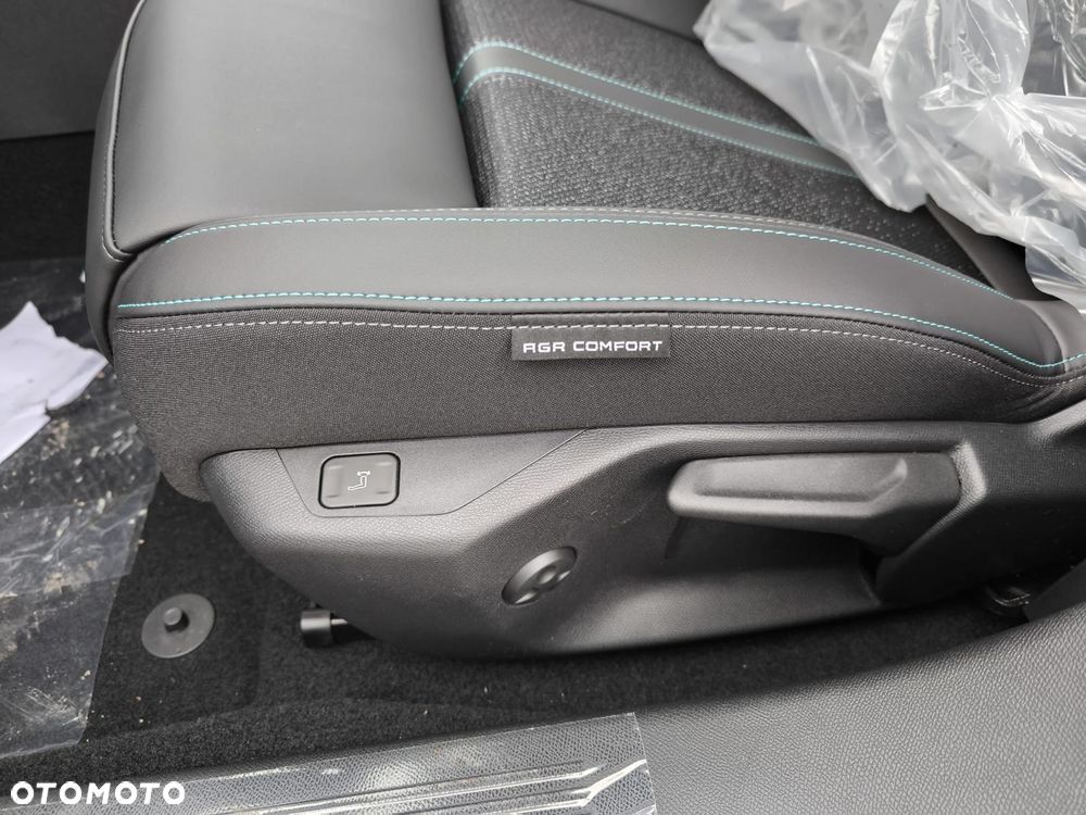 Peugeot 308 1.2 PureTech Allure S&S EAT8 - 16