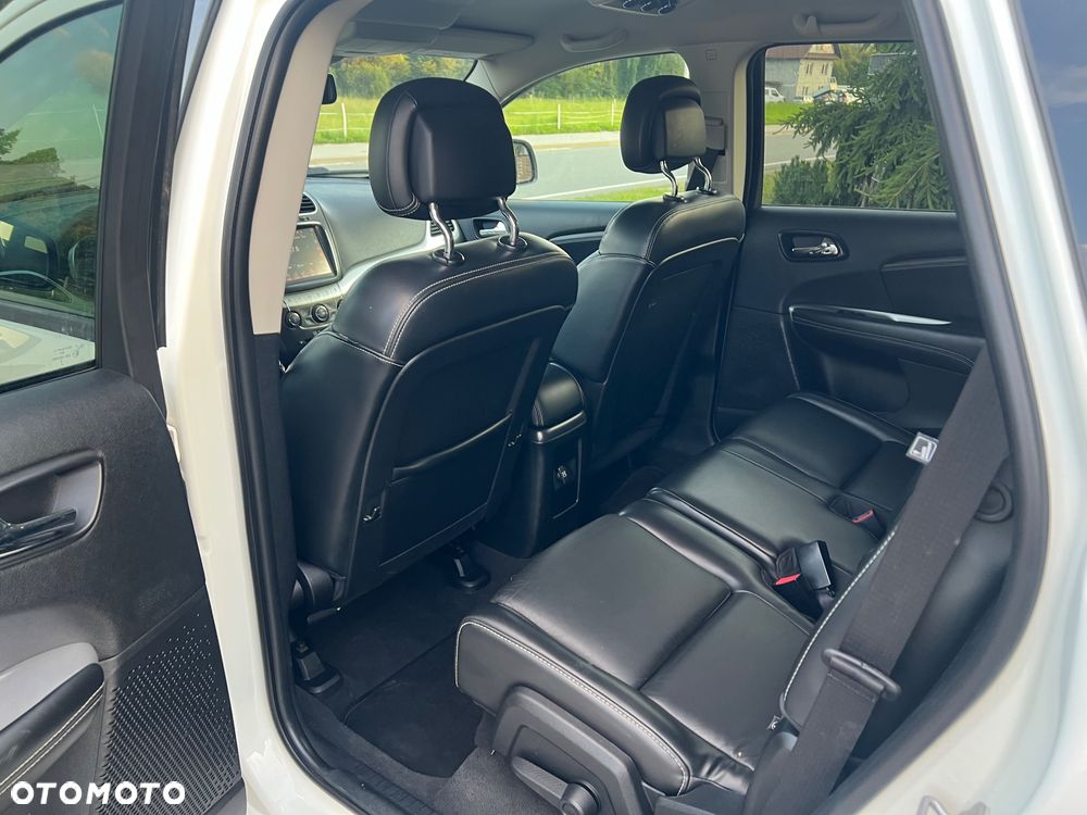 Fiat Freemont 2.0 Multijet Lounge AWD - 25