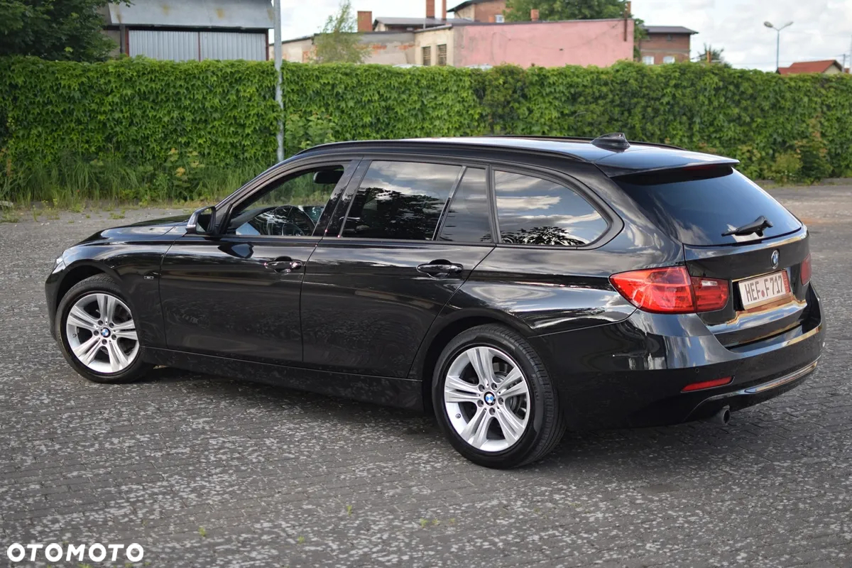 BMW Seria 3 318d Touring Sport Line - 7