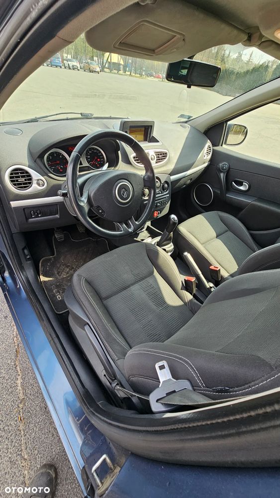 Renault Clio 1.5 dCi Alize - 6