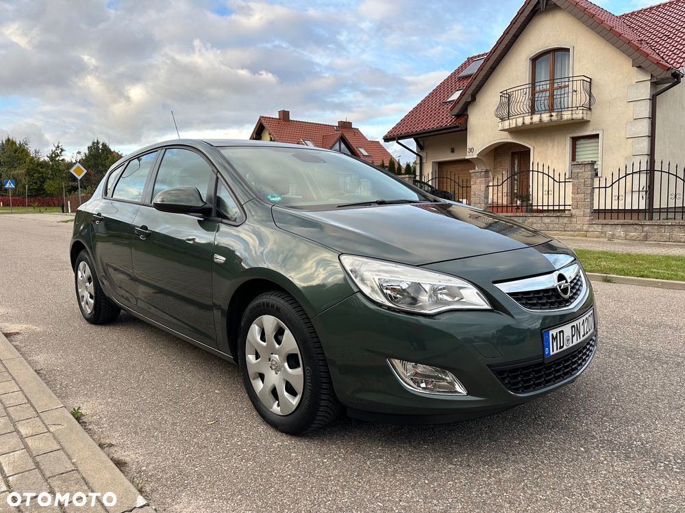 Opel Astra 1.4 Turbo 150 Jahre - 6