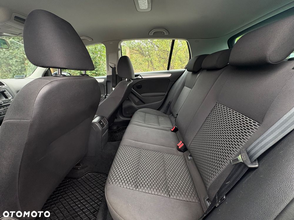 Volkswagen Golf 1.6 TDI 4Motion BlueMotion Technology Comfortline - 6