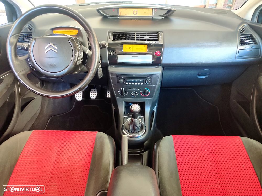 Citroën C4 1.6 HDi 110 by Loeb - 8