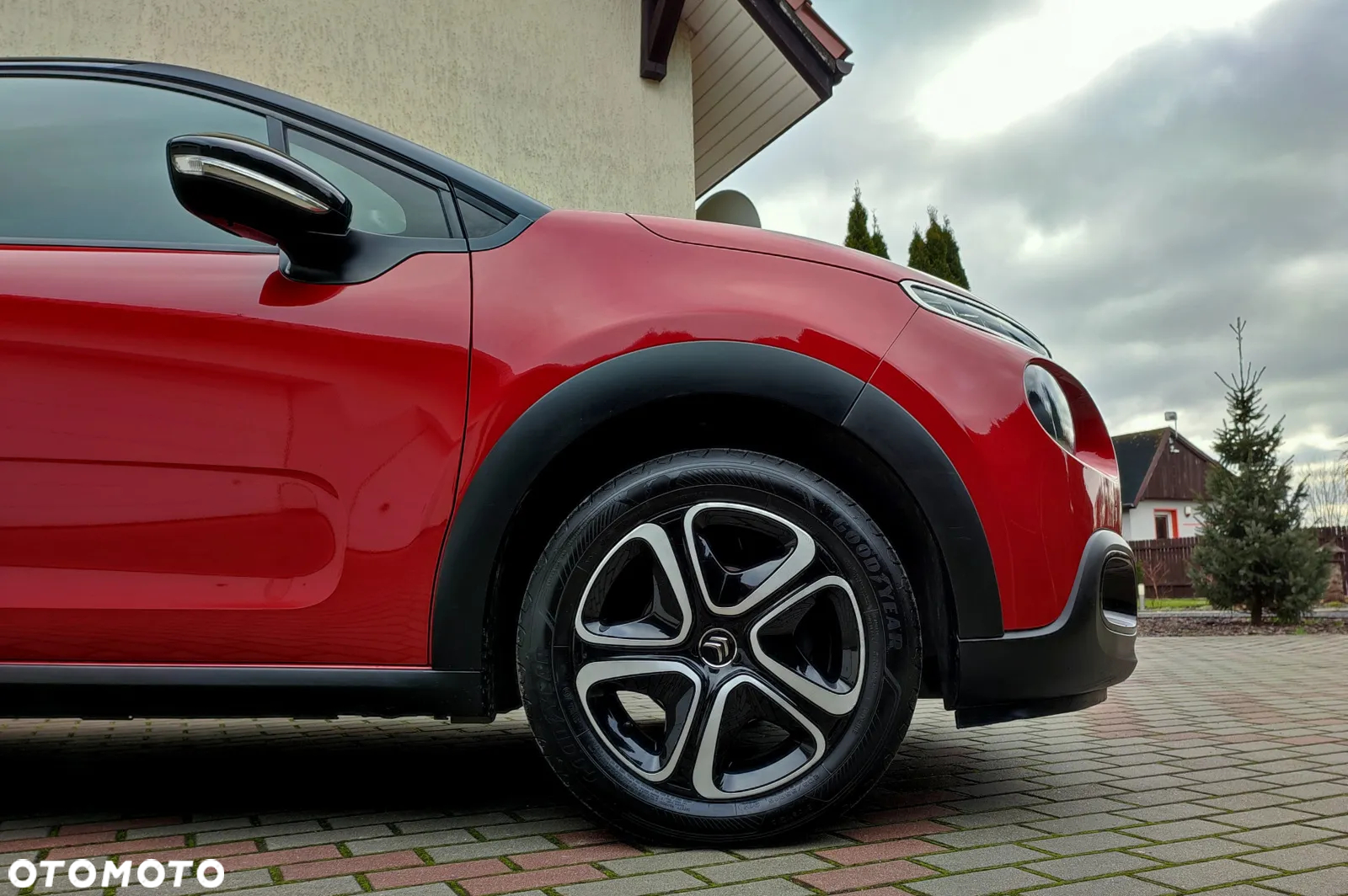 Citroën C3 1.2 PureTech Shine - 33