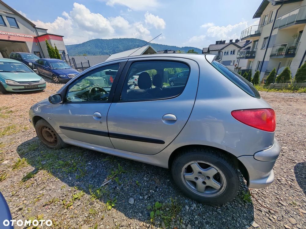 Klapa bagażnika Peugeot 206 5d - 2