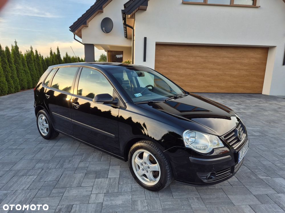 Volkswagen Polo 1.4 16V Q-Line - 28