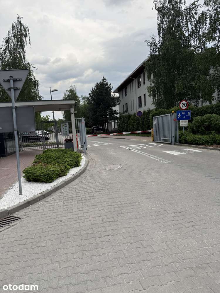 Przestronne mieszkanie z tarasem, garażem super lokalizacja Józefosław