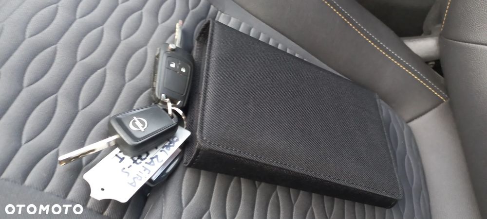 Opel Zafira 1.4 Turbo Edition - 18