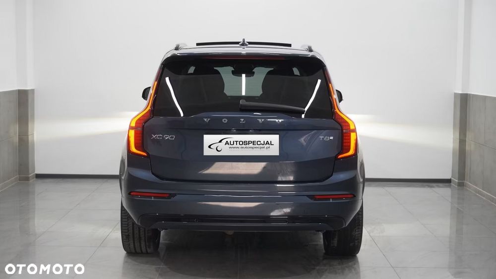 Volvo XC 90 T8 AWD Plus Dark - 4
