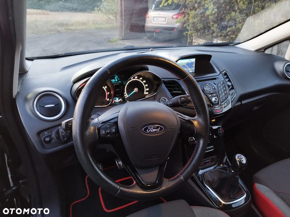 Ford Fiesta 1.0 EcoBoost S&S ST-LINE - 5