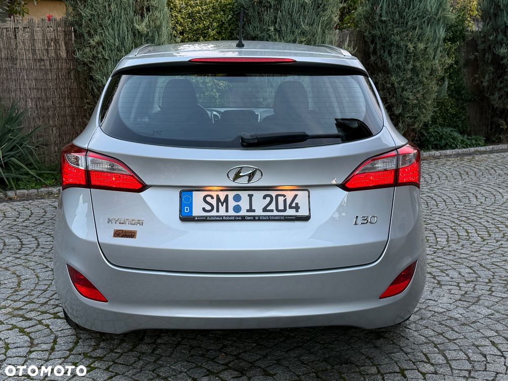 Hyundai i30 1.6 Comfort - 8