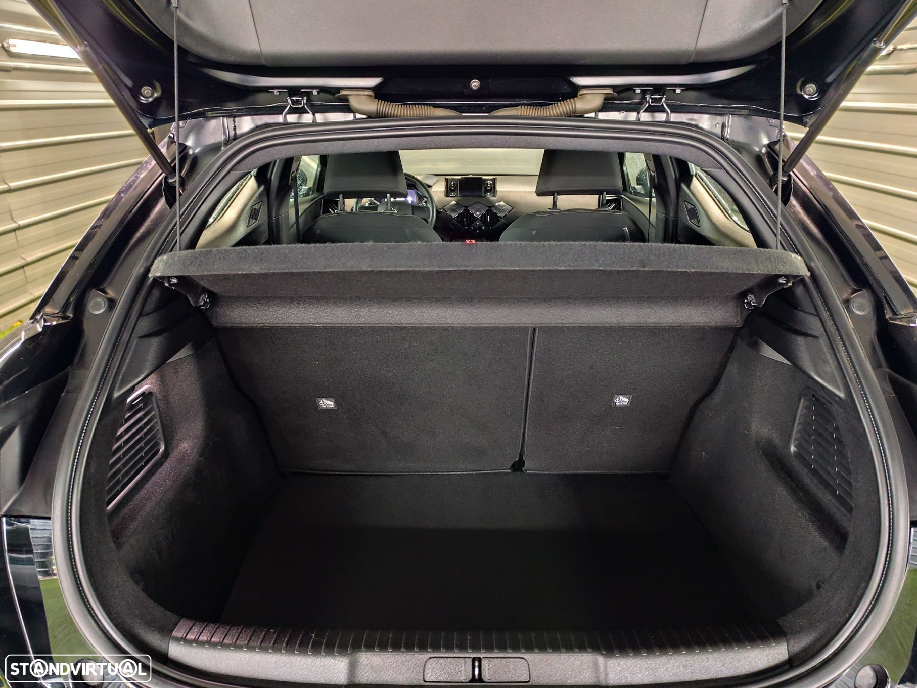 DS DS3 Crossback 1.2 PureTech So Chic EAT8 - 29