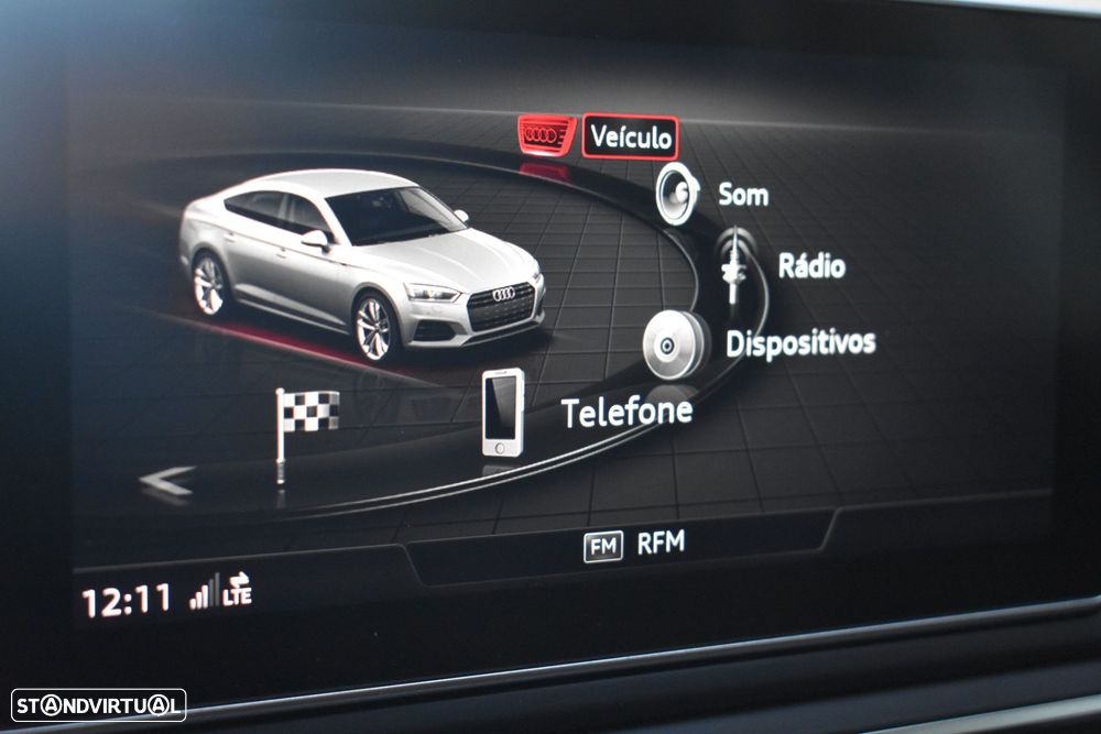 Audi A5 Sportback 2.0 TDI quattro Design S tronic - 32