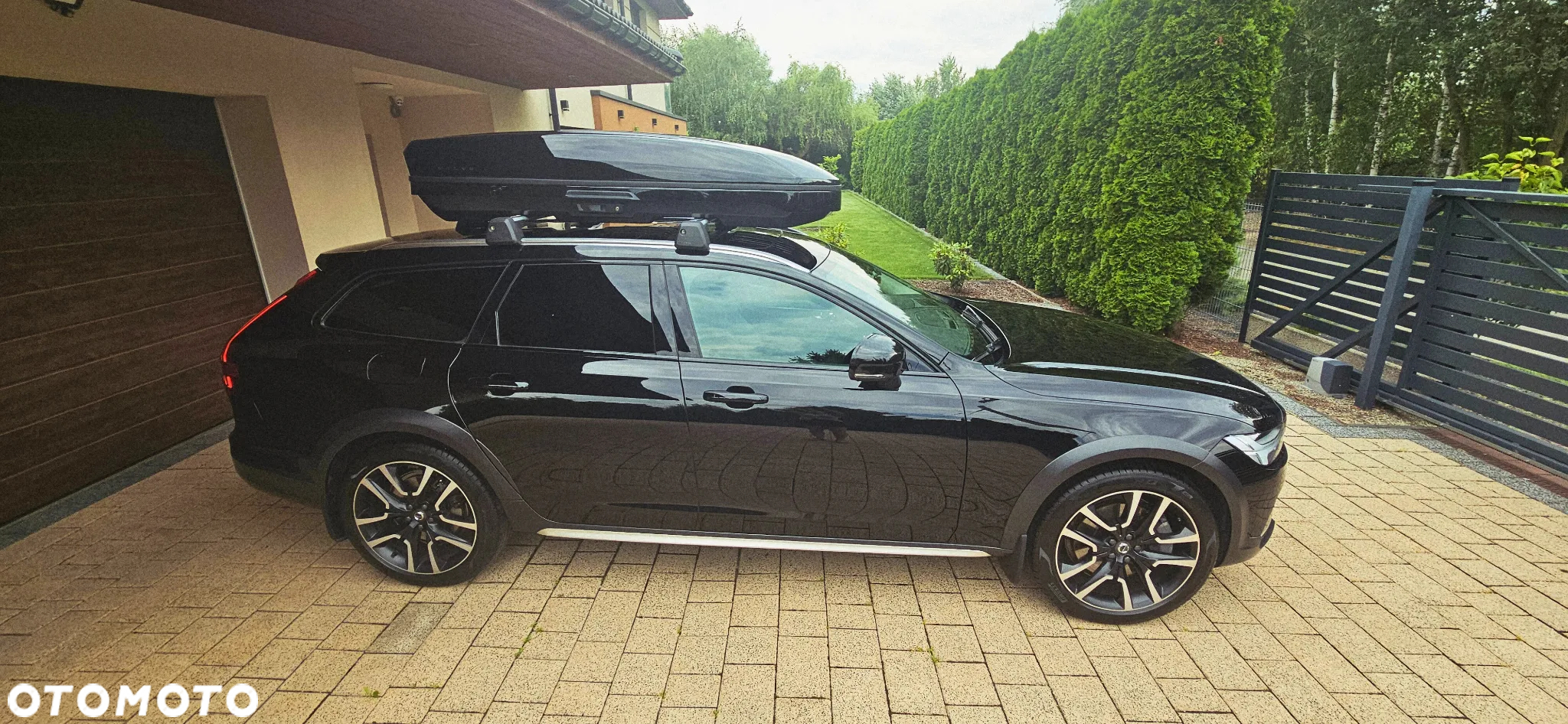 Volvo V90 Cross Country - 4