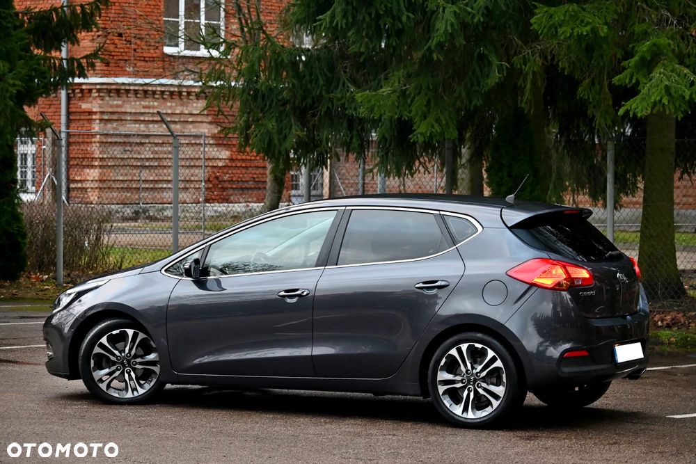 Kia Ceed 1.6 GDI DCT Spirit - 20