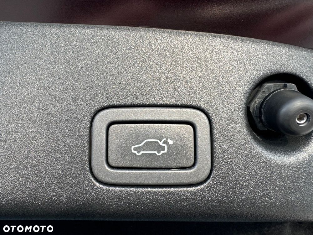 Jaguar XJ 3.0 D V6 Portfolio - 24