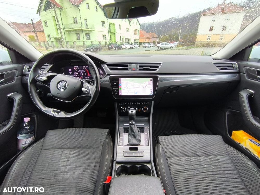 Skoda Superb 2.0 TDI DSG Style - 3