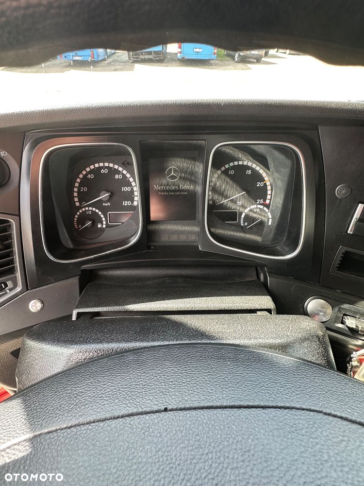 Mercedes-Benz Actros - 15
