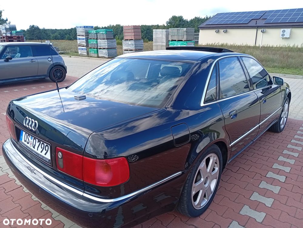 Audi S8 - 16