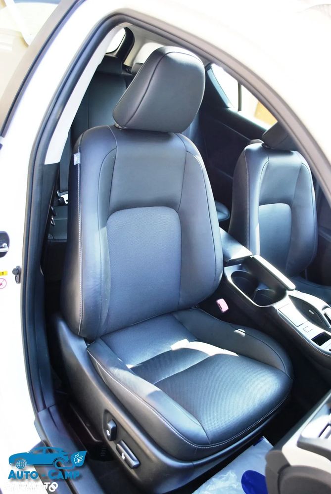 Lexus CT 200h Luxury Line - 17