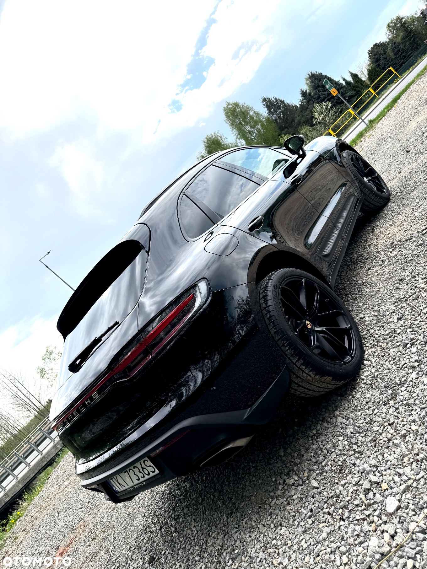 Porsche Macan - 16