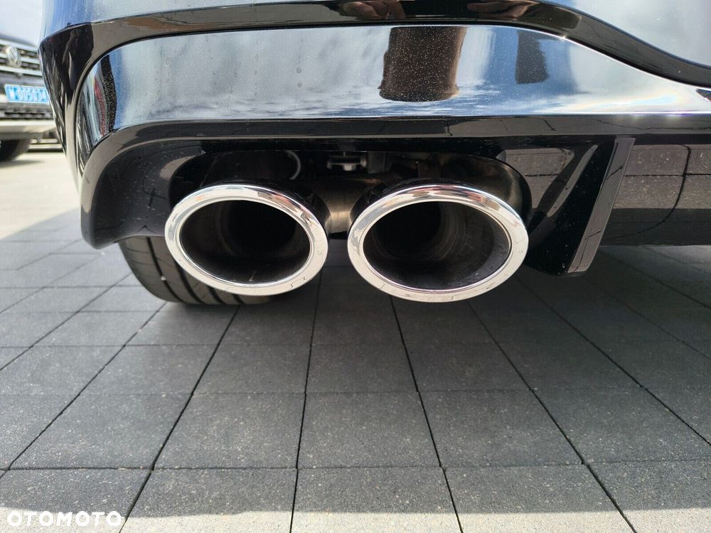 Volkswagen Golf 2.0 TSI 4Motion R DSG - 30