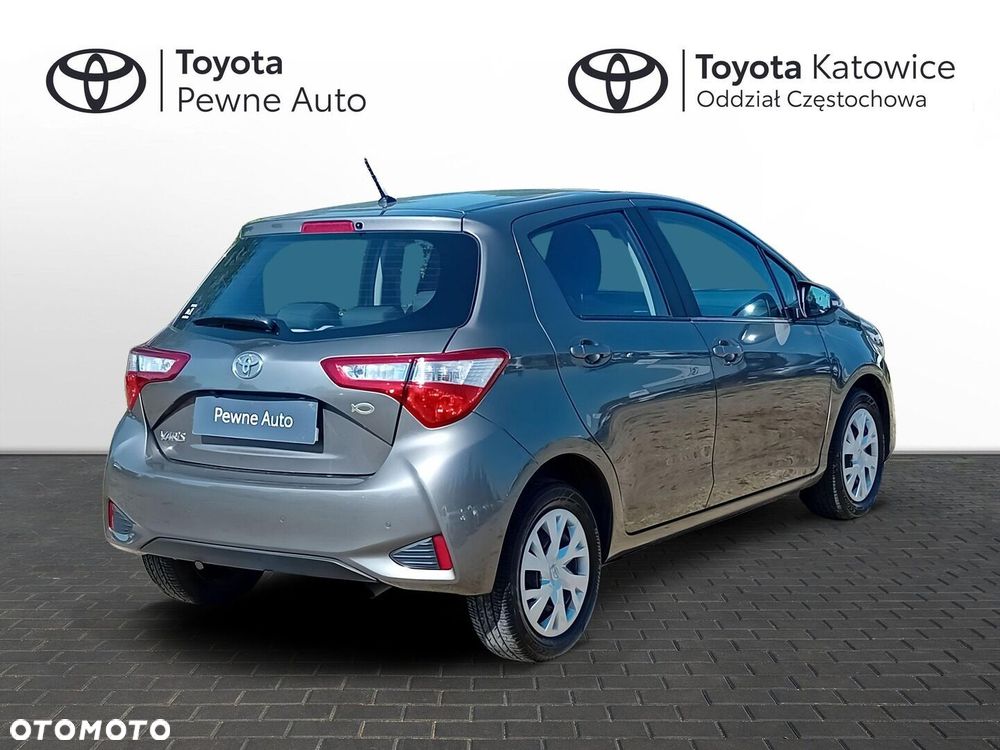 Toyota Yaris - 18
