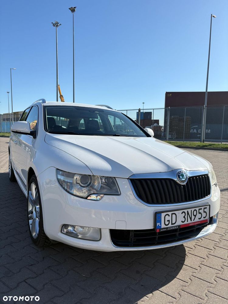 Skoda Superb 2.0 TDI Elegance - 1