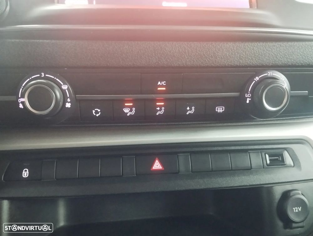 Citroën Spacetourer 1.5 BlueHDi M Feel - 30