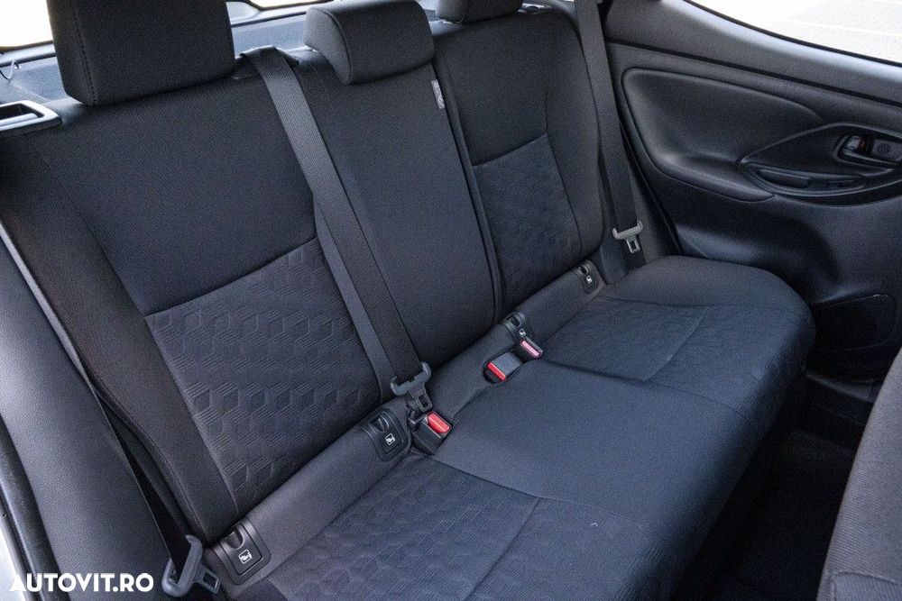 Mazda 2 - 12