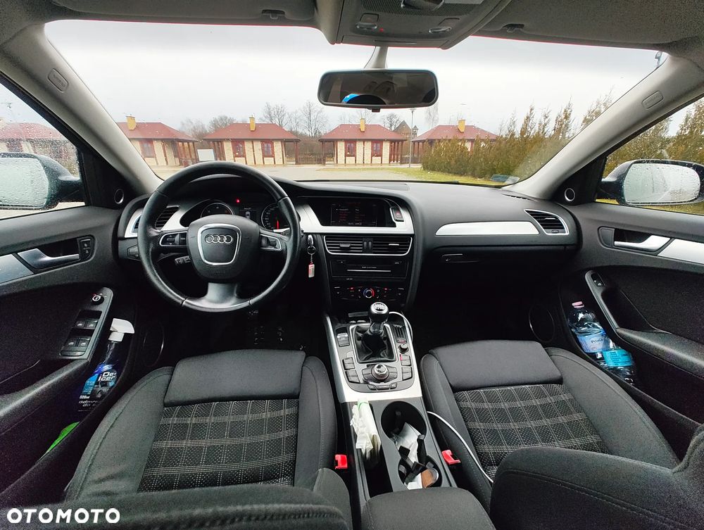 Audi A4 Avant - 21