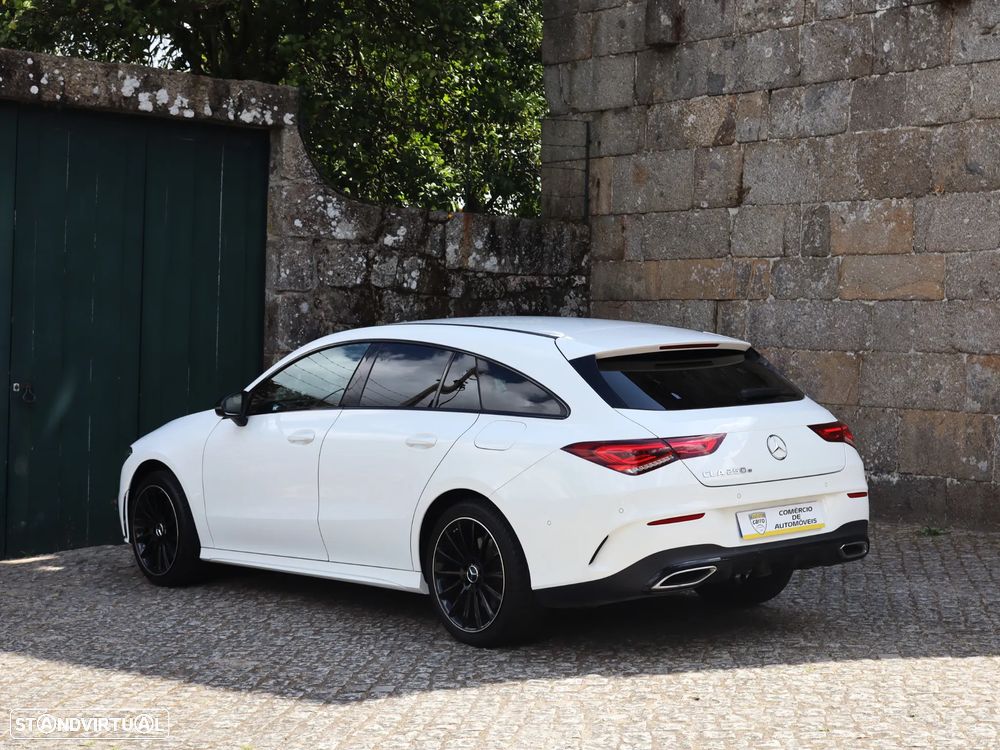 Mercedes-Benz CLA 250 e 8G-DCT AMG Line - 2
