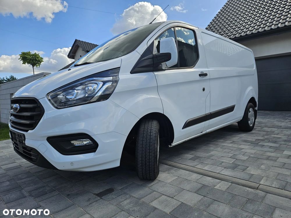 Ford TRANSIT CUSTOM - 2