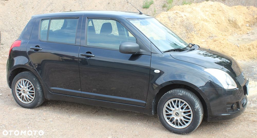 Suzuki Swift - 11